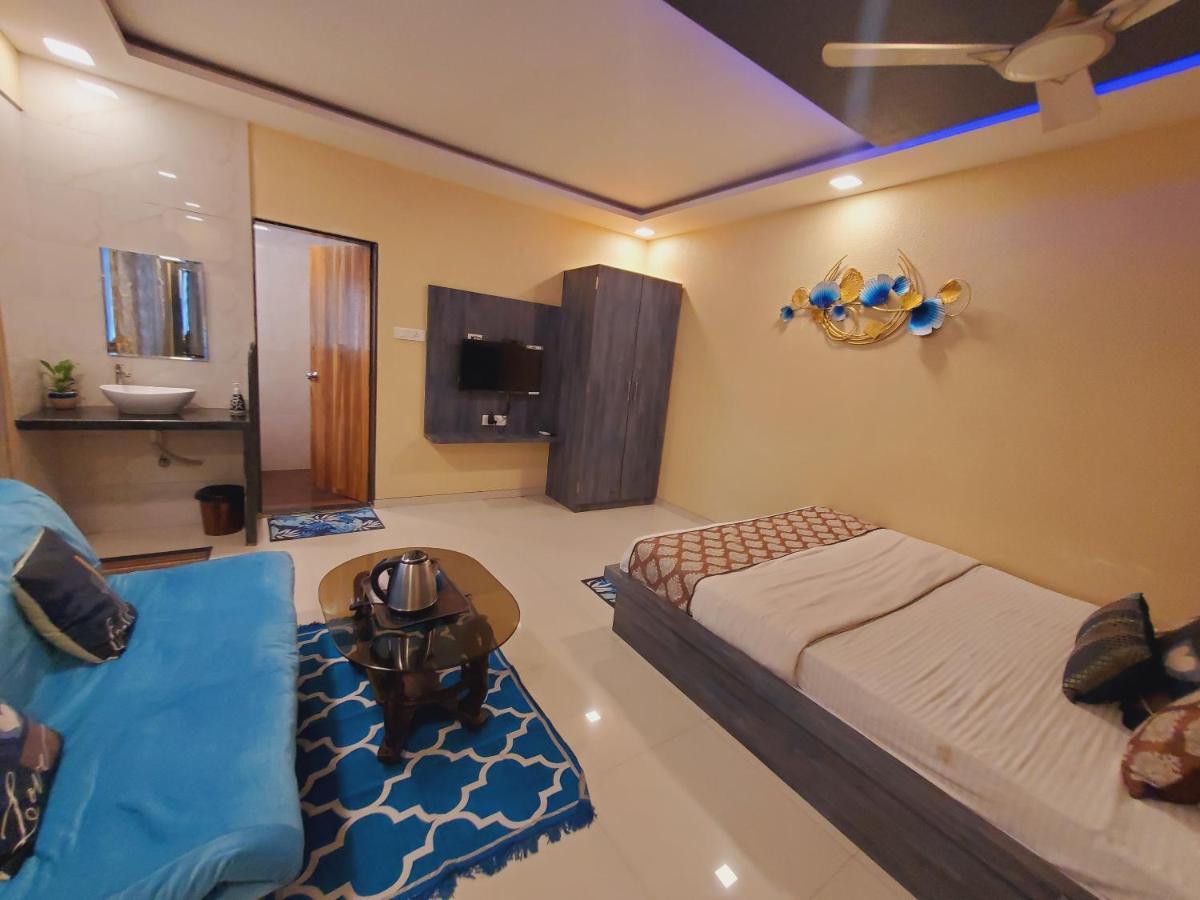 Hotel Mari Aai Residency Navi Mumbai Exterior foto