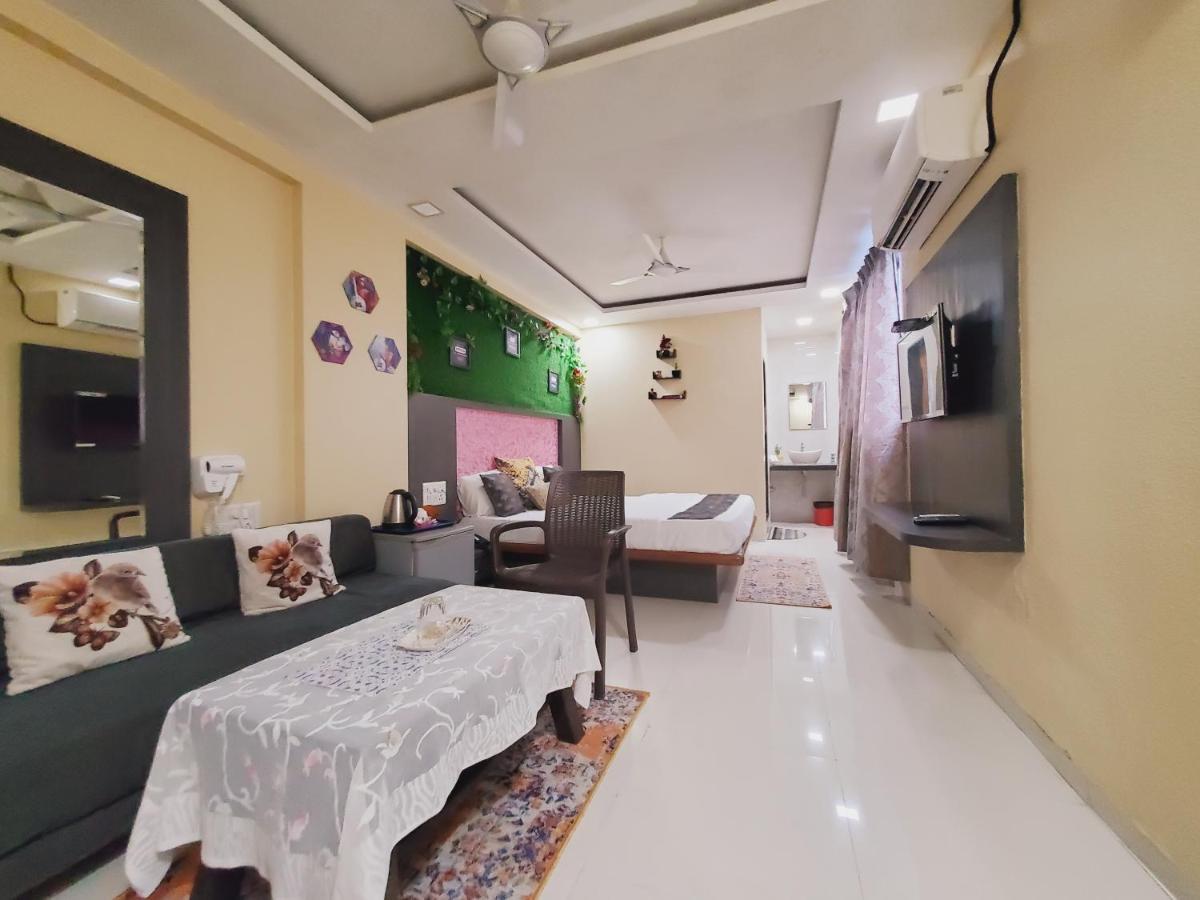 Hotel Mari Aai Residency Navi Mumbai Exterior foto