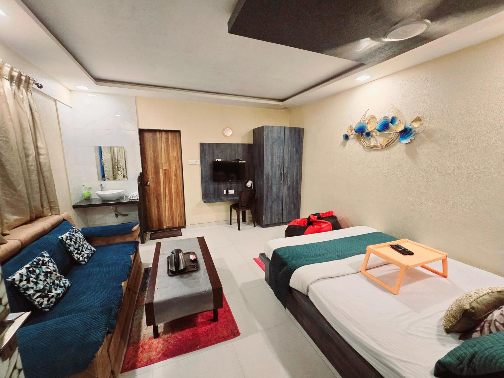 Hotel Mari Aai Residency Navi Mumbai Zimmer foto